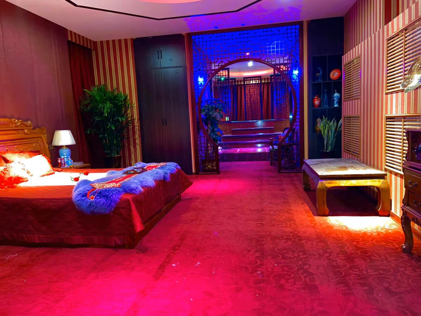 前天去了昆山高端水疗养生会所,按摩项目介绍